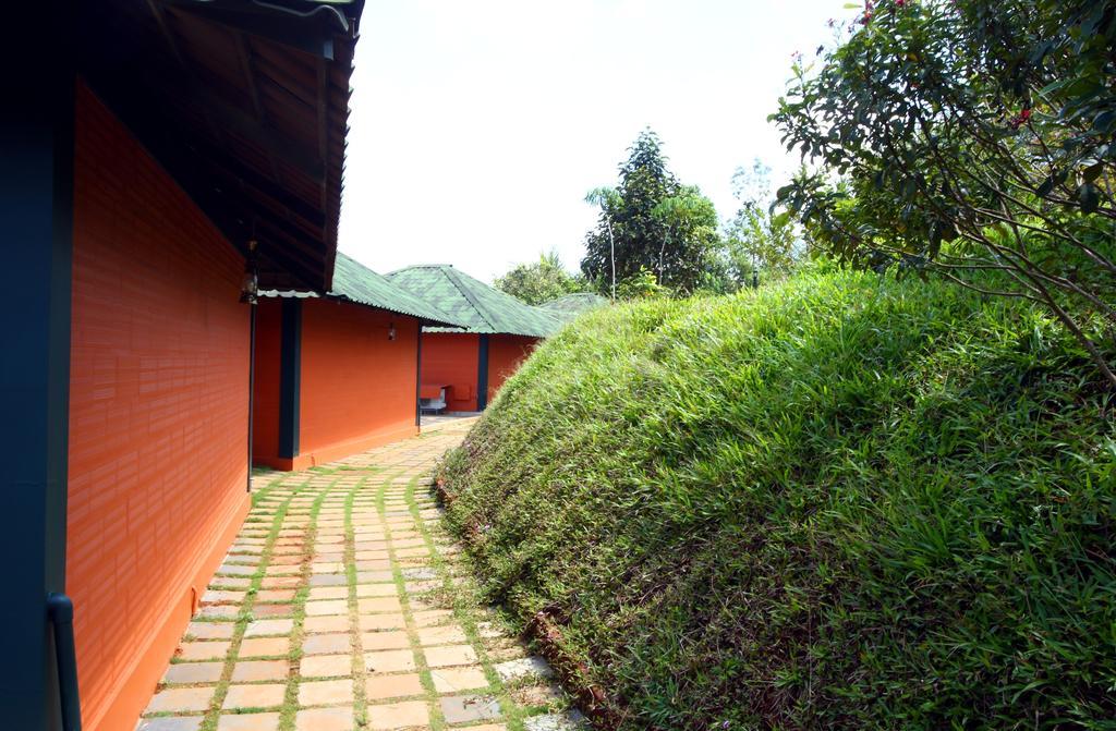 Petals Resorts Wayanad Tariyod Eksteriør billede